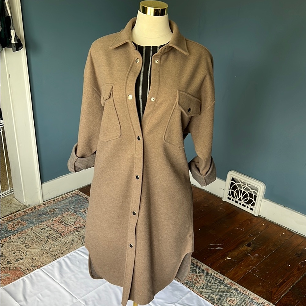 Stylish Taupe Long Shacket